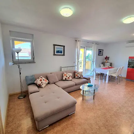 Lägenhet Pergola Umag