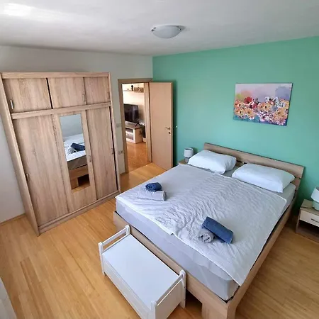 Apartment Pergola Umag