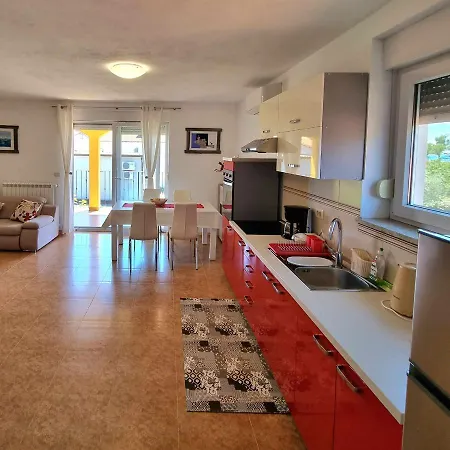 Pergola * Умаг